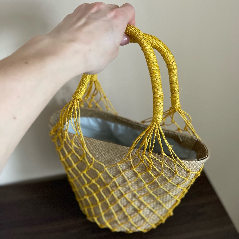 Aqua Yellow and Tan Net Tote